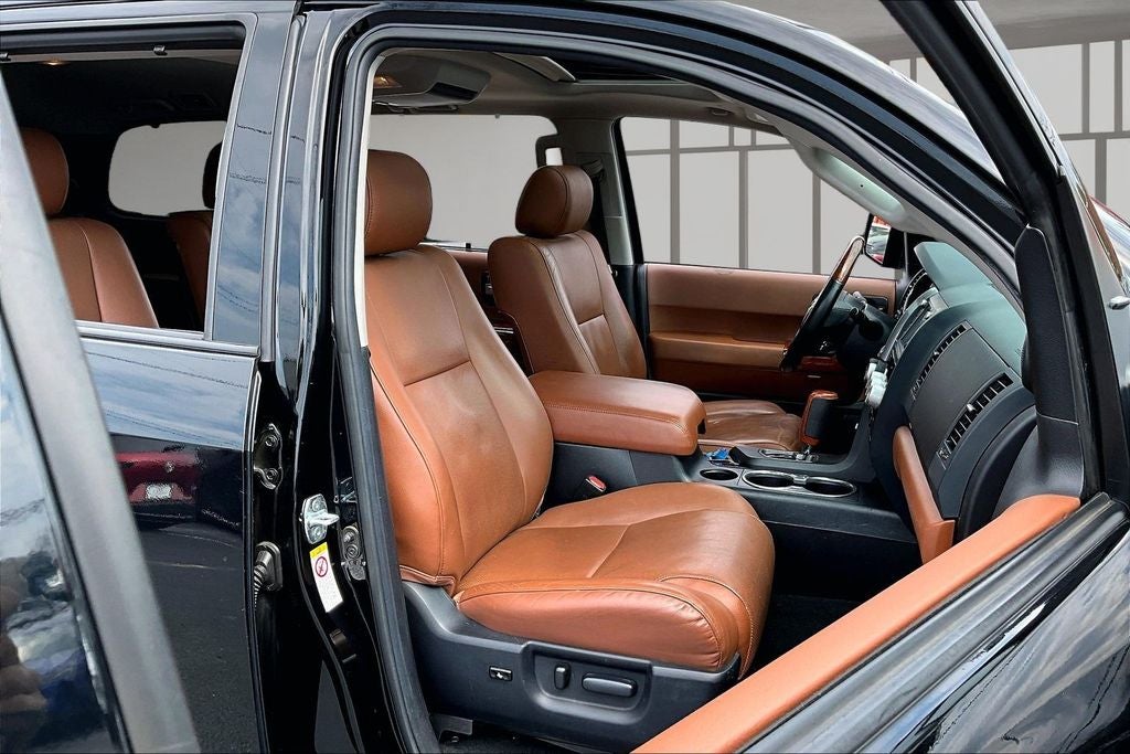 2021 Toyota Sequoia Platinum