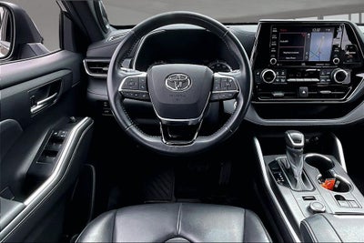 2021 Toyota Highlander XSE