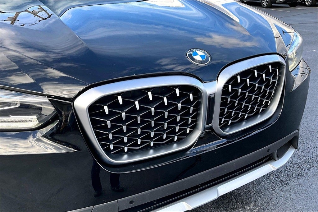2023 BMW X4 xDrive30i
