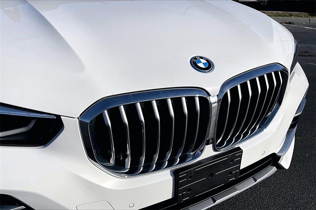 2023 BMW X5 xDrive45e