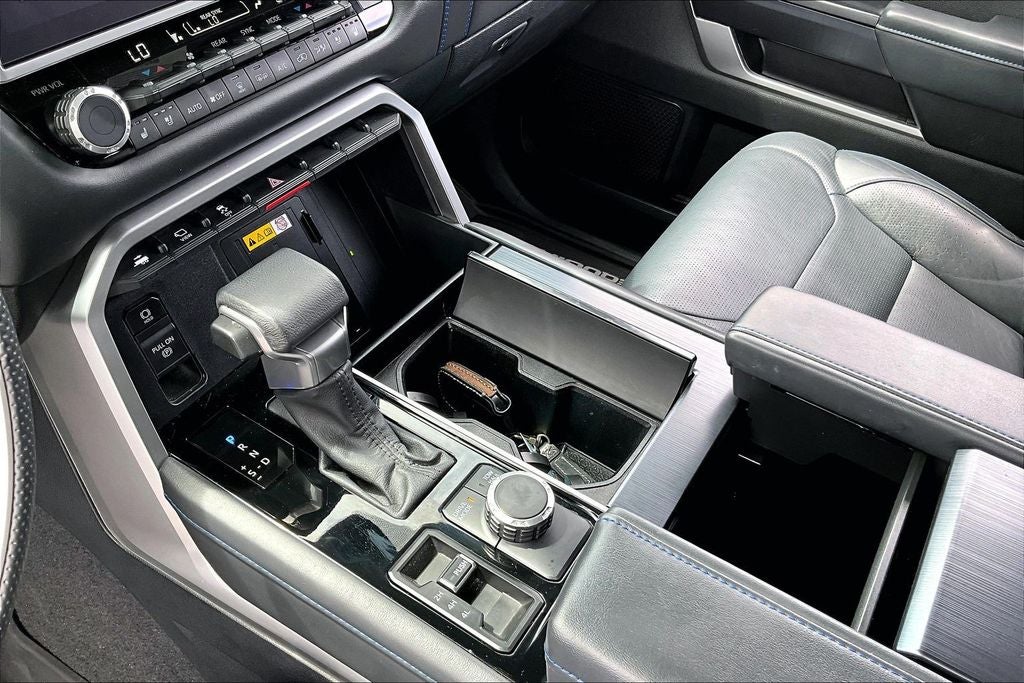 2024 Toyota Sequoia Platinum