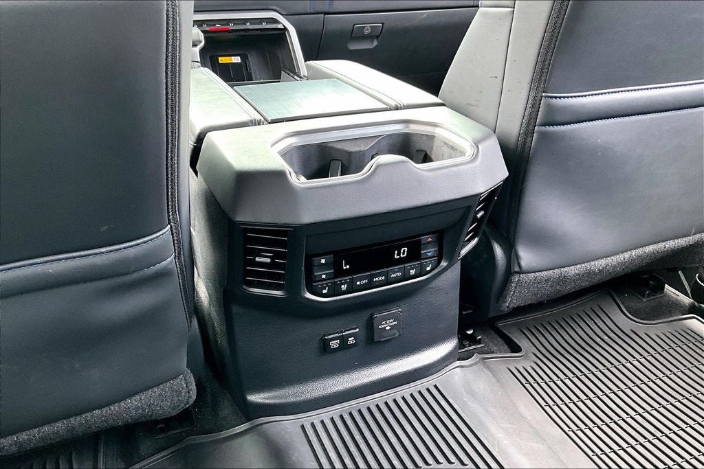 2024 Toyota Sequoia Platinum