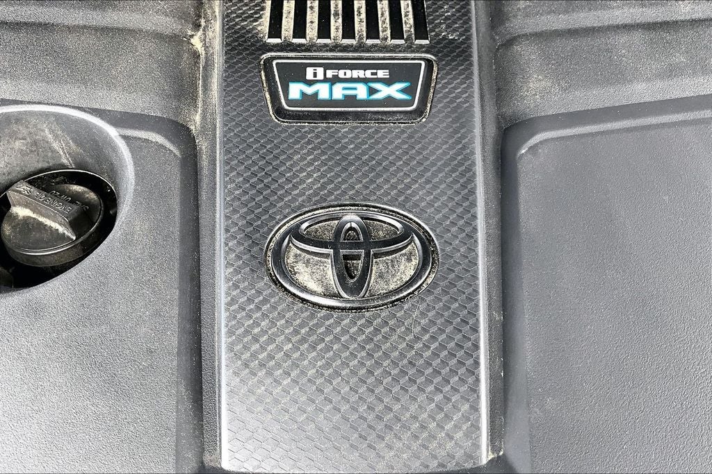 2024 Toyota Sequoia Platinum