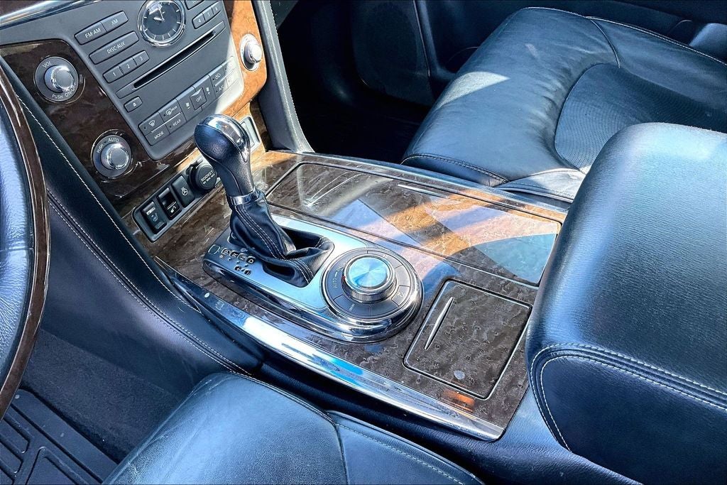 2017 INFINITI QX80 Base