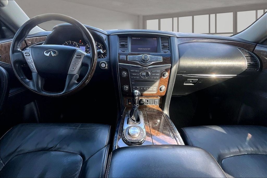 2017 INFINITI QX80 Base