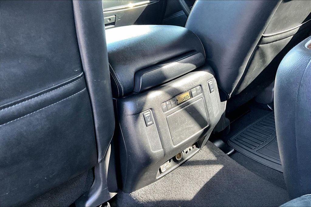 2017 INFINITI QX80 Base