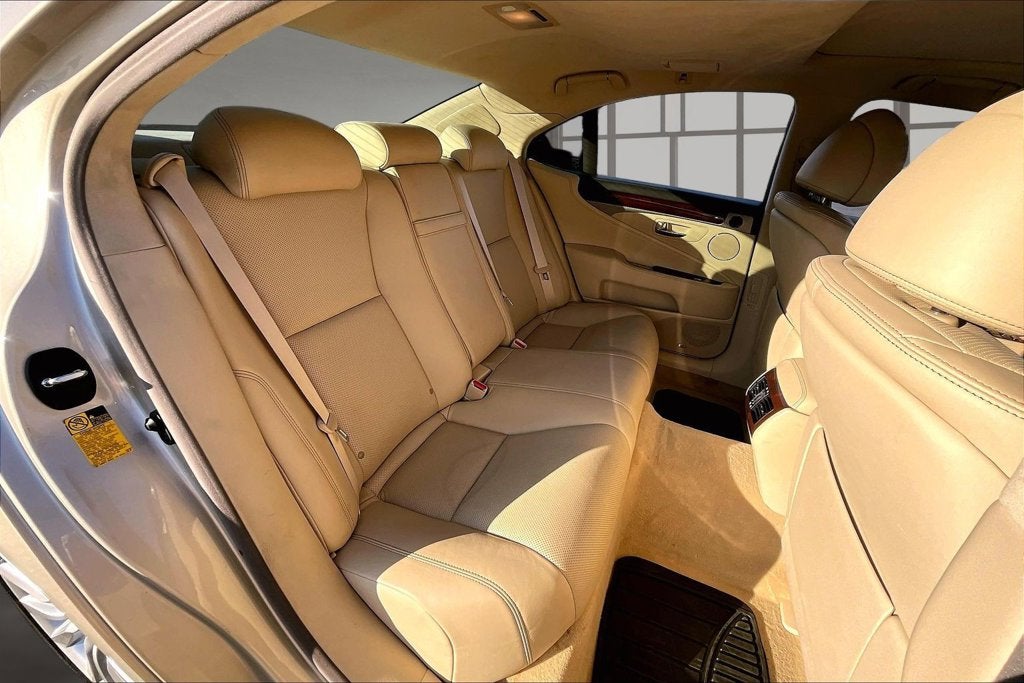 2013 Lexus LS 460