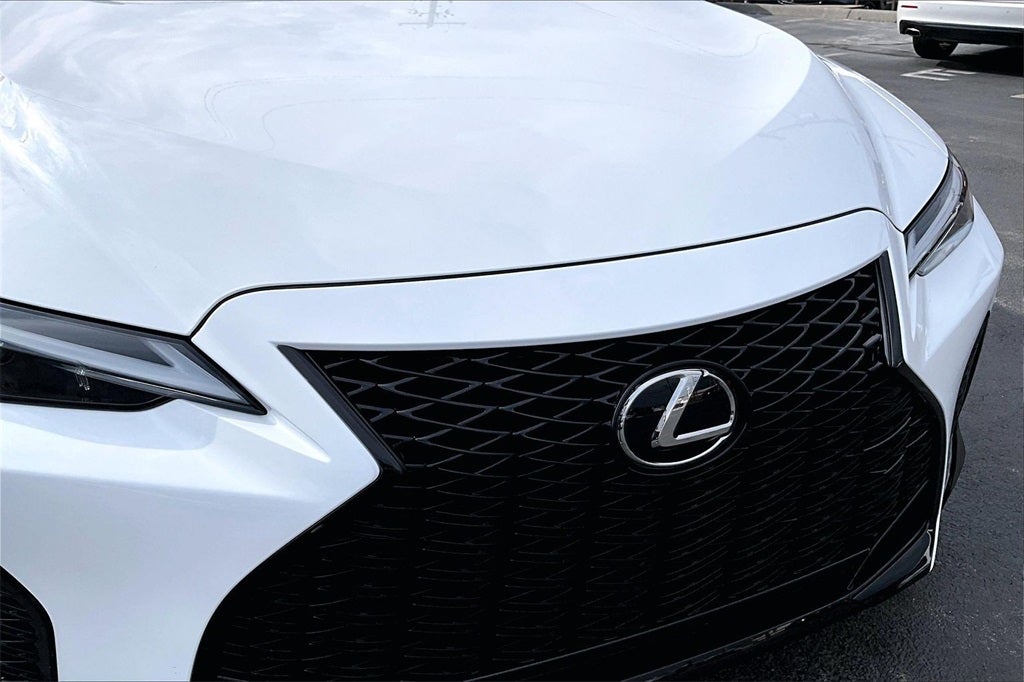 2025 Lexus IS 350 F SPORT Design