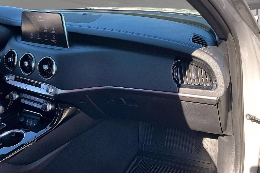 2021 Kia Stinger GT-Line