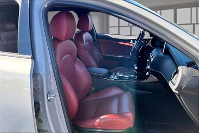 2021 Kia Stinger GT-Line