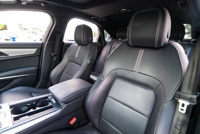 2023 Jaguar XF R-Dynamic SE
