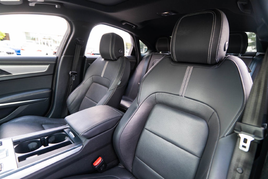 2023 Jaguar XF R-Dynamic SE