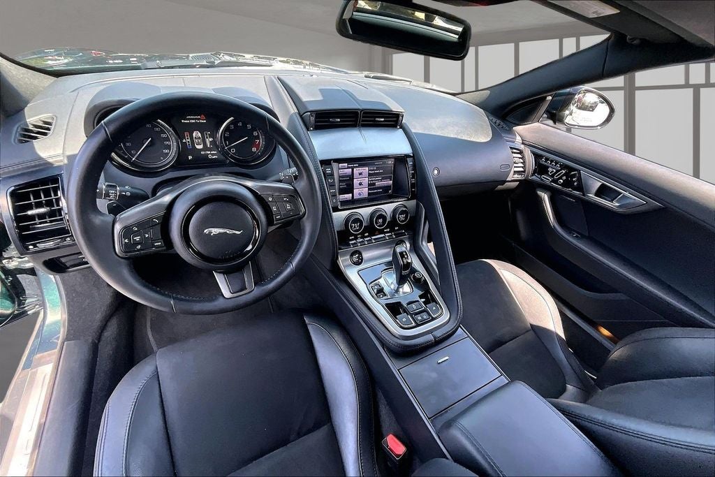 2014 Jaguar F-TYPE Base