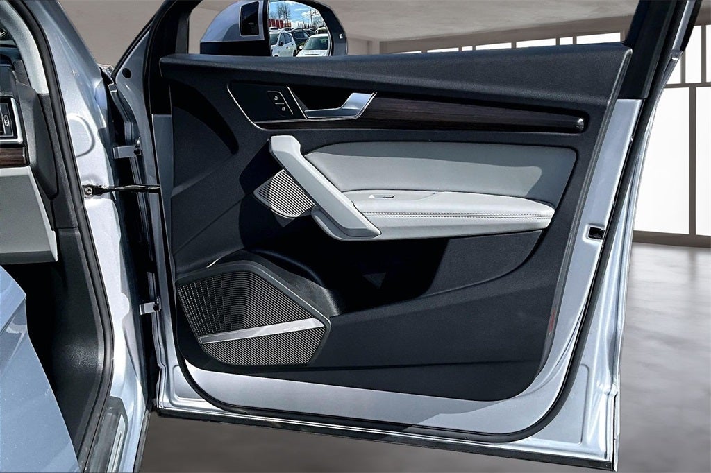 2025 Audi Q5 45 S line Premium Plus quattro