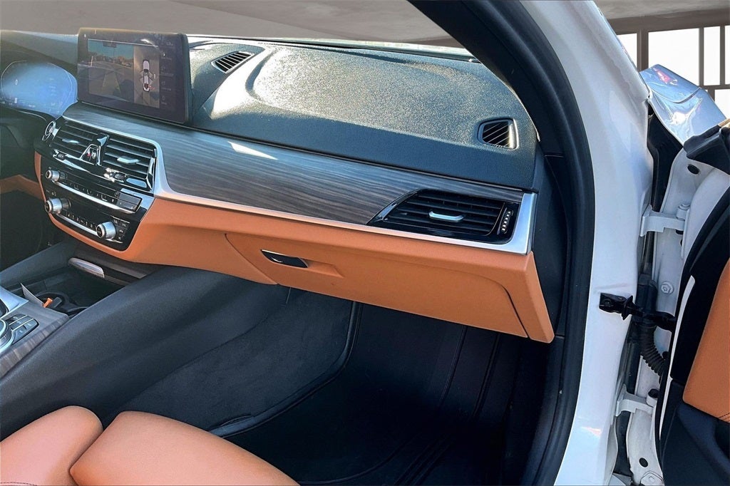 2021 BMW 5 Series 530i