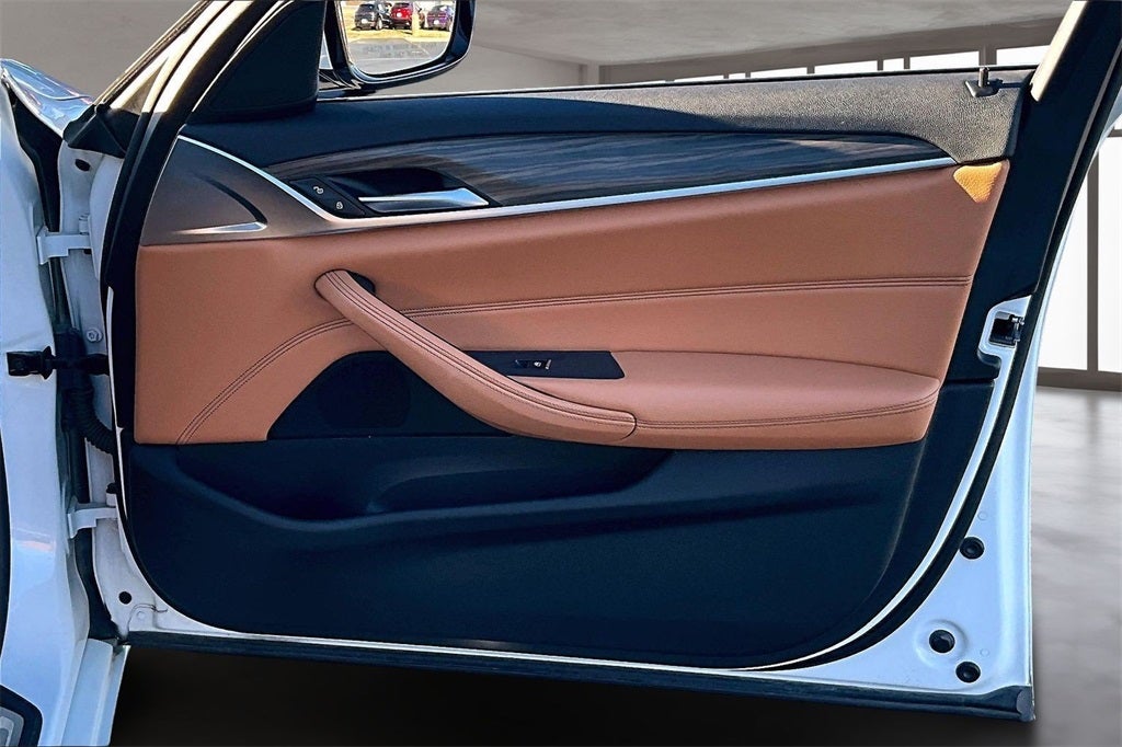 2021 BMW 5 Series 530i