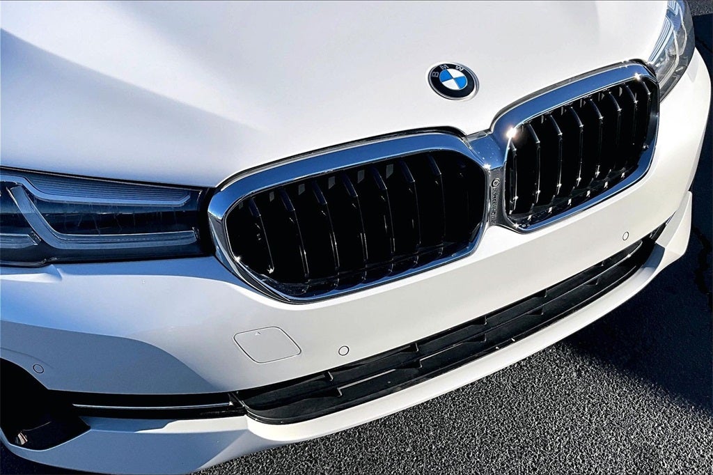 2021 BMW 5 Series 530i