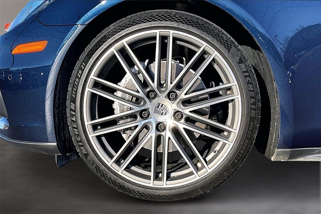 2019 Porsche Panamera Base