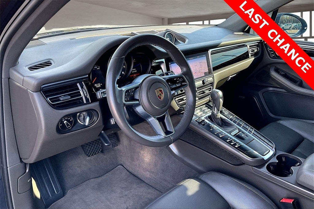 2021 Porsche Macan Base