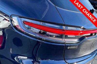 2021 Porsche Macan Base