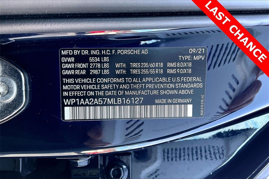 2021 Porsche Macan Base