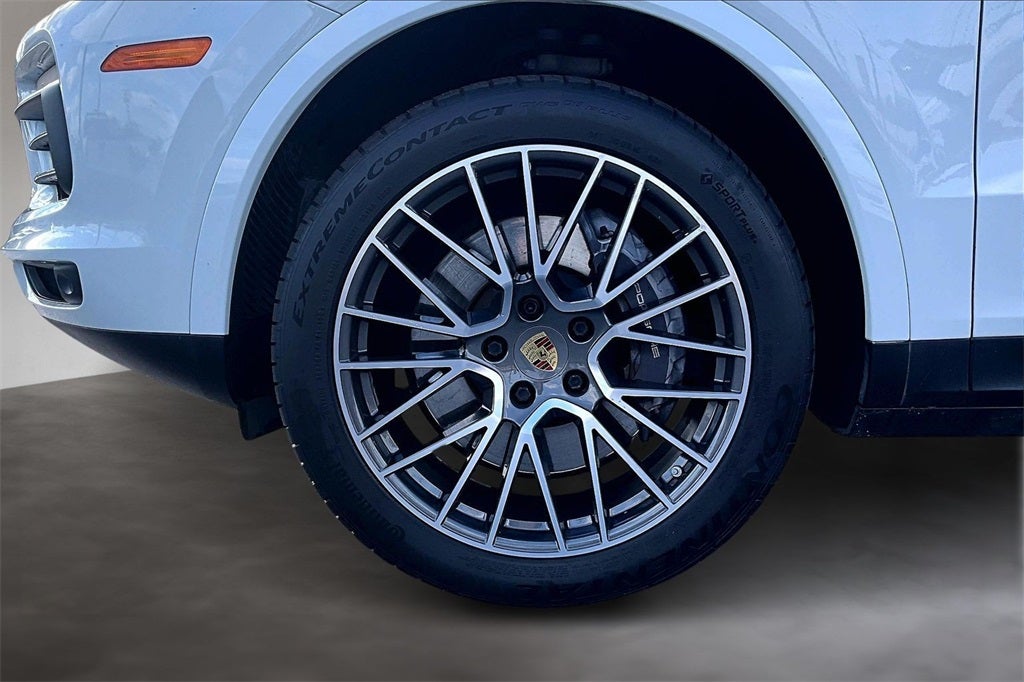 2021 Porsche Cayenne Coupe Base