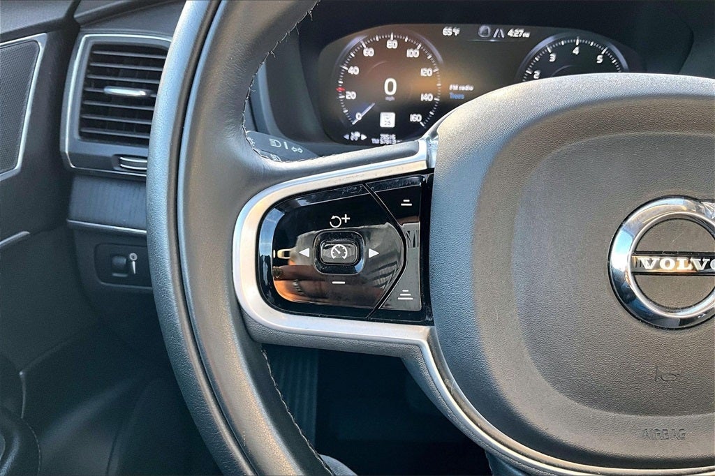 2020 Volvo XC90 T5 Momentum