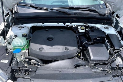 2022 Volvo XC40 T5 Inscription