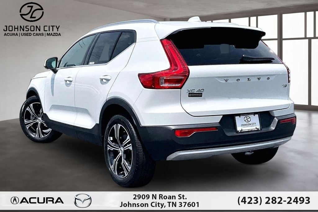 2022 Volvo XC40 T5 Inscription