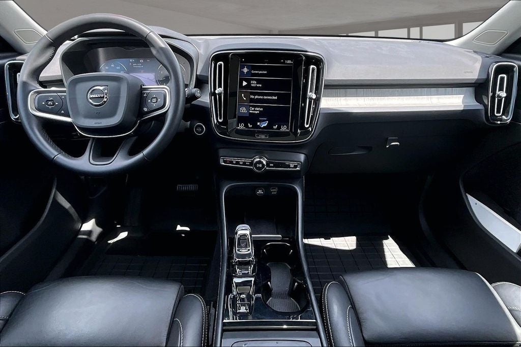 2022 Volvo XC40 T5 Inscription