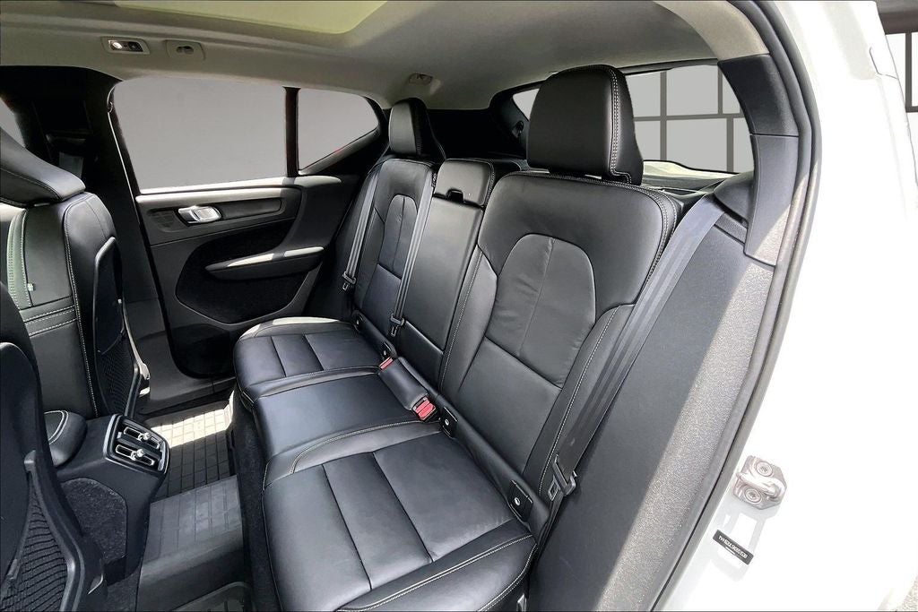 2022 Volvo XC40 T5 Inscription