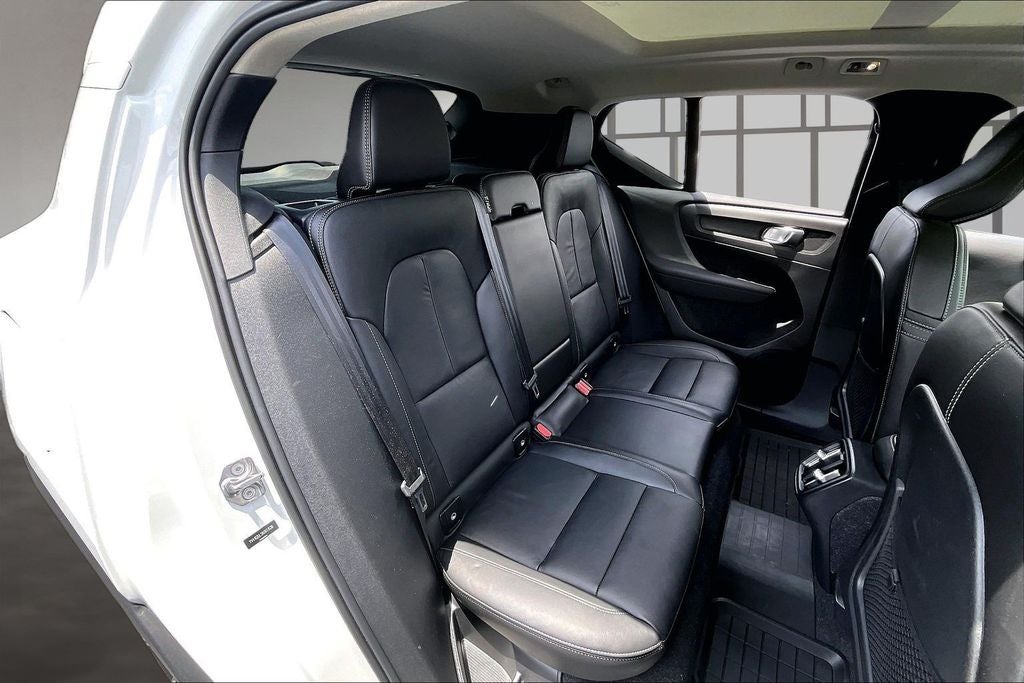 2022 Volvo XC40 T5 Inscription