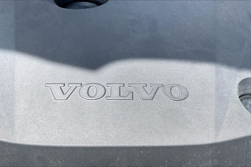 2022 Volvo XC40 T5 Inscription