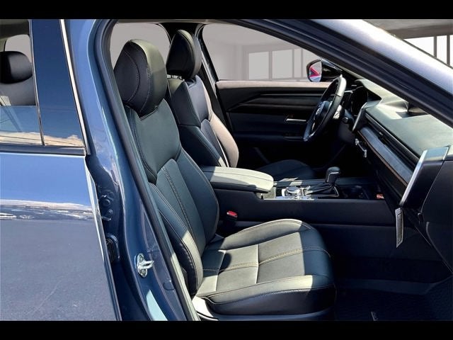 2025 Mazda Mazda CX-50 Hybrid Premium AWD